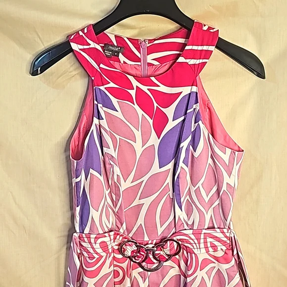 Muse women Floral dress, Size 4, Color: Pink, purple, white, lavender - Picture 3 of 9